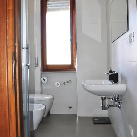 Viale Repubblica 329 9 公寓 皮特拉利古