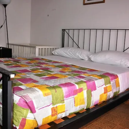 Apartamento Viale Repubblica 329 9 *