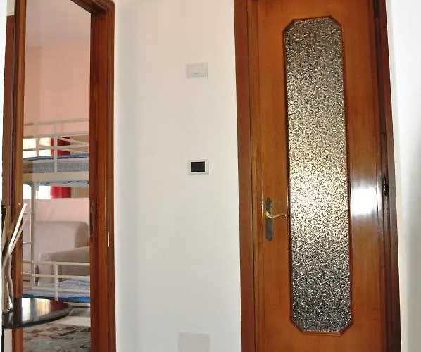 Viale Repubblica 329 9 Διαμέρισμα *