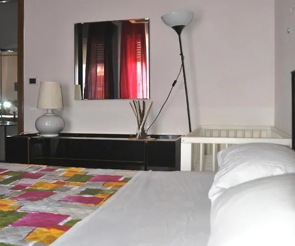 Viale Repubblica 329 9 *