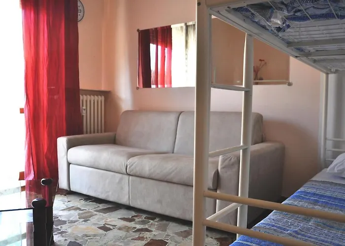 Viale Repubblica 329 9 * Pietra Ligure